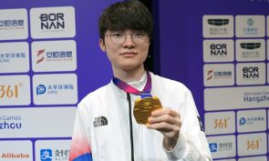 Faker Bebas Wajib Militer Setelah Menang Emas Di Asian Games, Fans Bts Masih Protes - Halogame